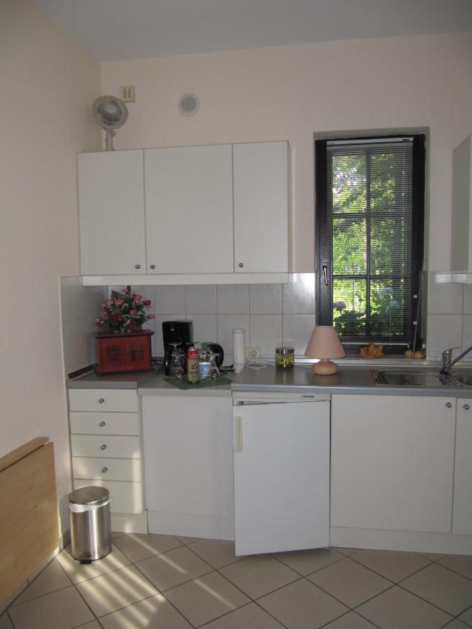 Altes Zollhaus Am Klinikum Hotel Lubeck Phòng bức ảnh